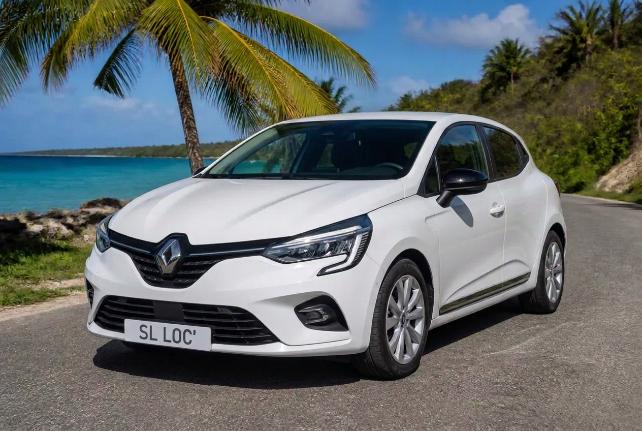 Renault Clio V blanche en location près de la mer en Martinique, SL LOC'